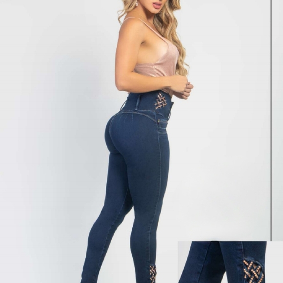 Super high waist control jeans - Picture 3 of 3